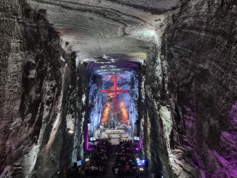 Bogotá: Salt Cathedral & Lake Guatavitá Tour With Lunch - Customer Reviews Summary