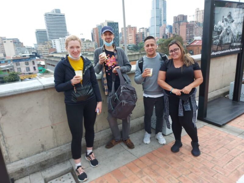 Bogotá: The Candelaria Historical Walking Tour With Snacks - Key Points