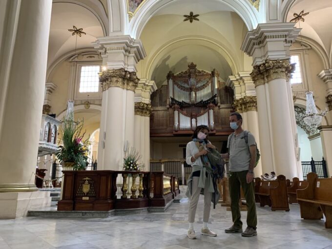 Bogotá: The Candelaria Historical Walking Tour With Snacks - Frequently Asked Questions