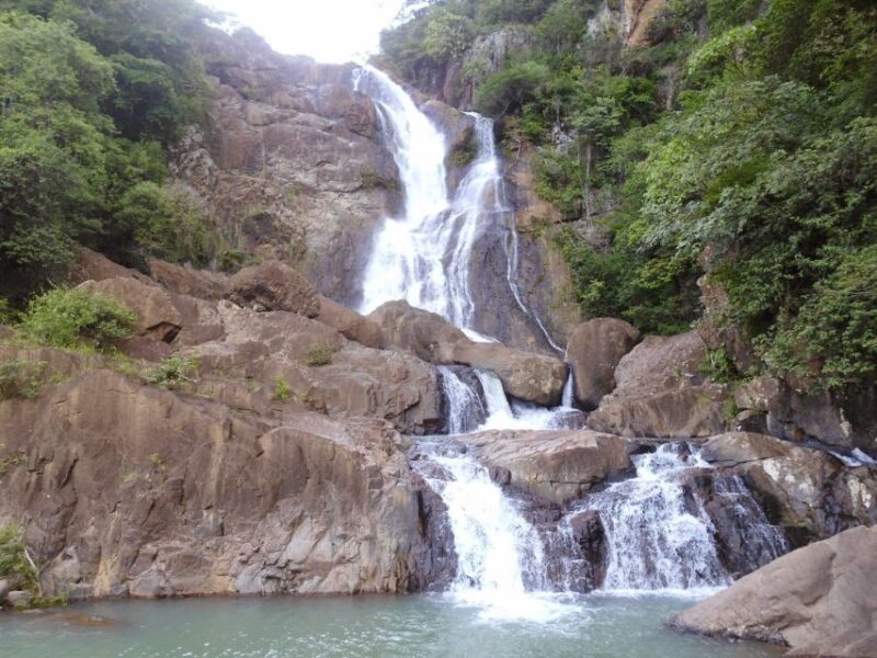 Bogota: The Chorrera Waterfall Private Hike - Key Points