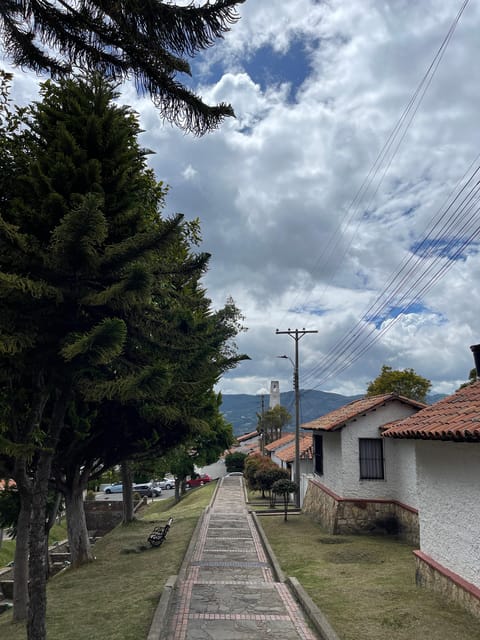 Bogotá: Tour to Guatavita and Salt Cathedral in One Day - Exploring Lake Guatavita