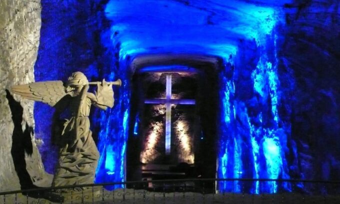 Bogotá: Tour to Salt Cathedral of Zipa & Nemocón Salt Mine - Customer Reviews