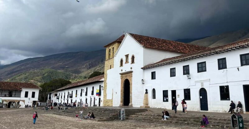 Bogota: Visit to the Salt Cathedral, Villa De Leyva, and Ráquira in One Day - Transportation and Inclusions