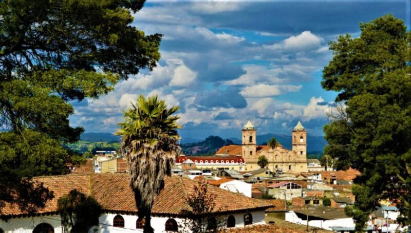 Bogota: Zipaquira, Salt Cathedral & Lake Guatavitá Tour - Guatavita Guided Tour
