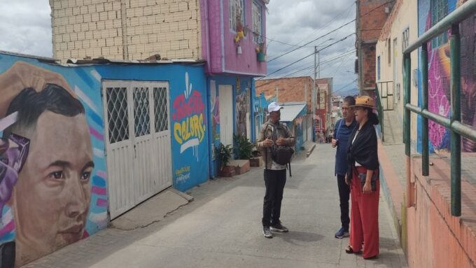 Bogotá's Neighborhoods: the Paradise Favela Tour With Cable Car - Recap