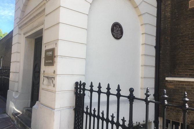 Bohemian Bloomsbury: Literary London Walking Audio Tour - Accessibility and Participation