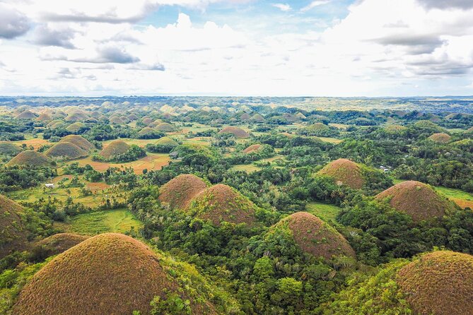 Bohol Countryside Tour: Chocolate Hills, Tarsier and Loboc River - Visiting the Baclayon Church