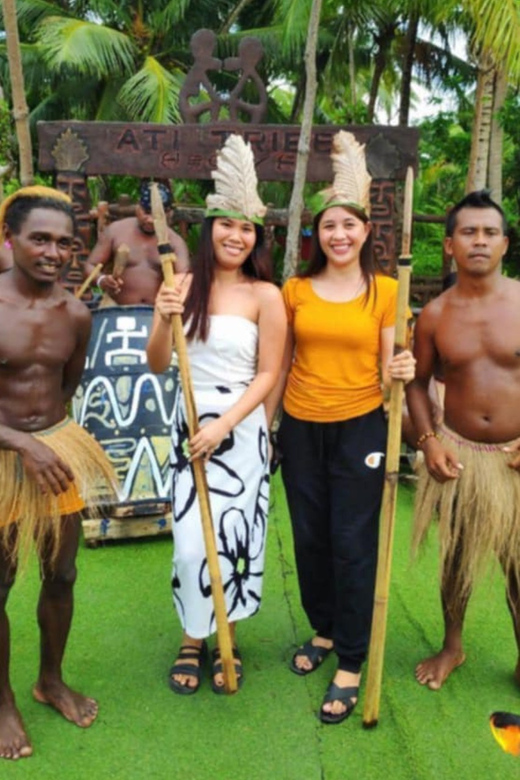 Bohol: Whaleshark + Choco Tour + Rio Verde Lunch Buffet - Tarsier Conservation Area