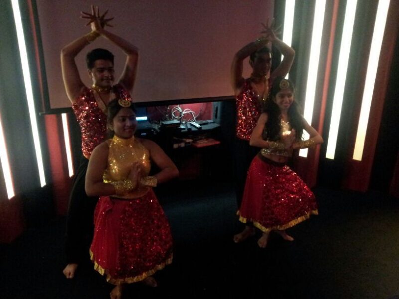 Bollywood Tour With Dance Show - Inclusions and Exclusions