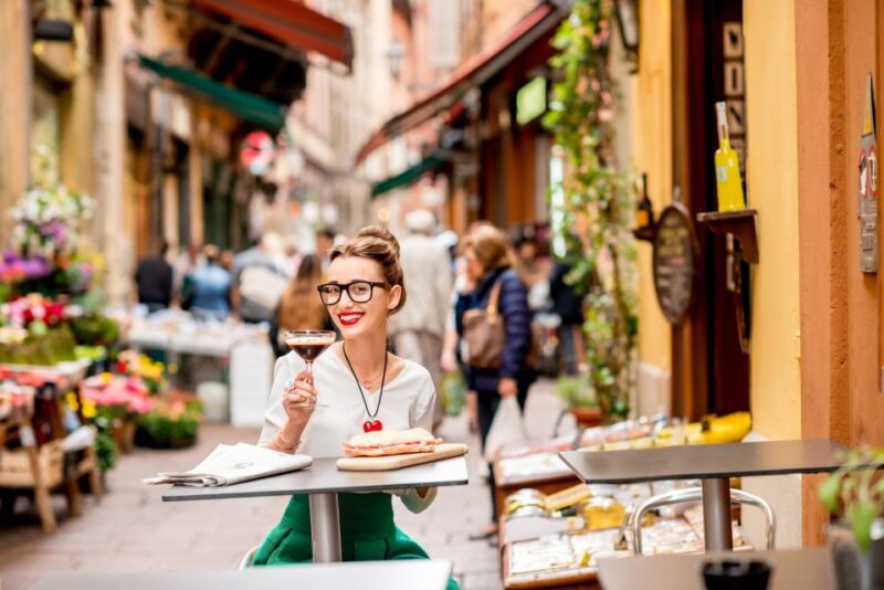 Bologna: Classic Private Walking Tour - Inclusions