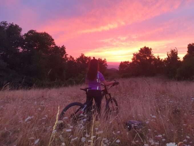 Bologna: E-Bike Guided Tour With Brunch or Aperitivo - Explore Bolognas Hills and Gardens