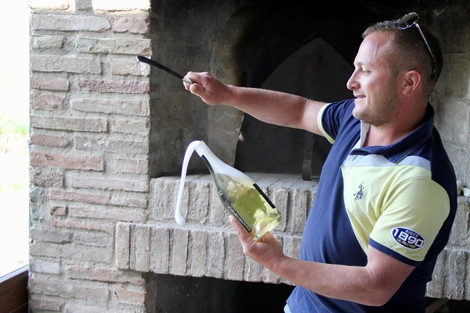 Bologna Food Experience: Factory Tours & Family-Style Lunch - Reviews and Ratings
