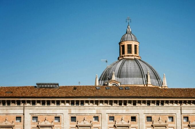 Bologna: Journey Through Time Private Guided Walking Tour - Tour Pricing and Availability