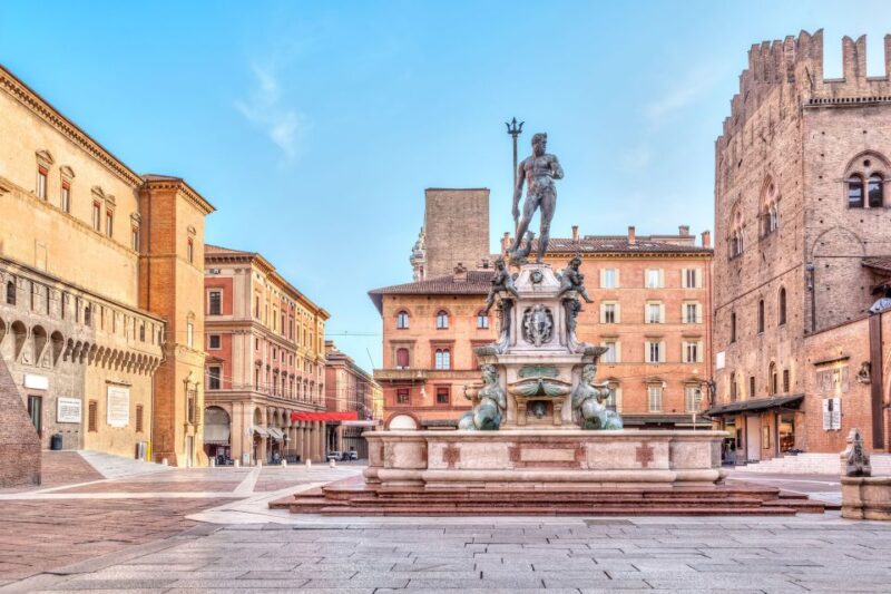 Bologna: Kid-friendly Guided Tour of the City Highlights - Kid-Friendly Activities