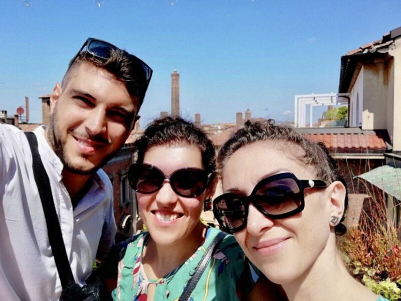 Bologna: Private and Personalised Walking Tour - Highlights and Experiences