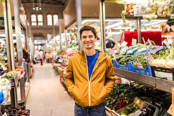 Bologna Private Food Tour With a Local Foodie: Bolognas Tastiest Treats - Exploring Historic Markets and Eateries