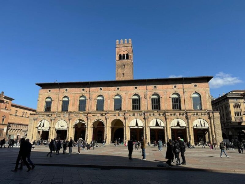 Bologna: Small-Group Tour With the Historic Archiginnasio - Guided Insights From Local Experts