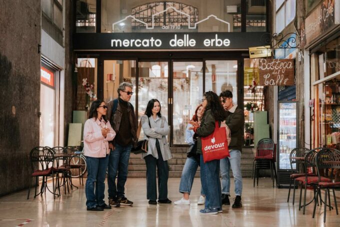 Bologna: Tastes and Traditions Food Tour With Market Visit - Exceptional Customer Feedback and Ratings