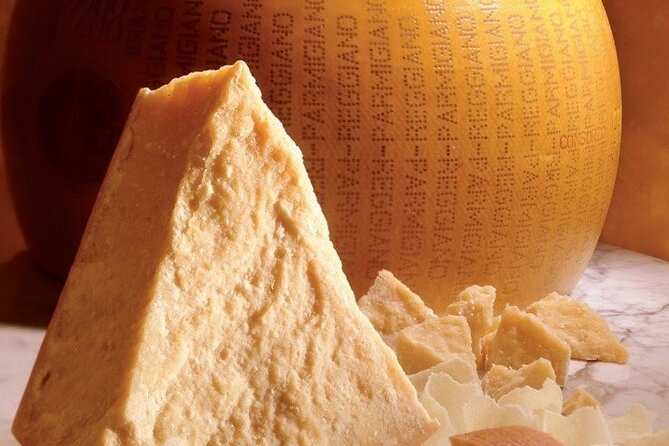 Bologna: the Red Medieval Pearl and Its Delicious Food (Private Tour) - Bolognini Chapel and Local Delicacies
