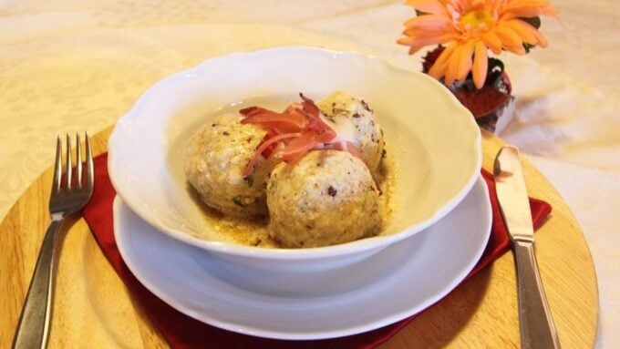 Bolzano: Guided Traditional Food Tour - Savoring Traditional South Tyrolean Dishes