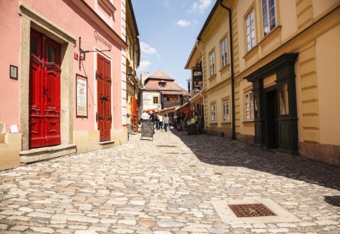 Bone Church and Kutna Hora Private Tour From Prague - Transportation and Logistics
