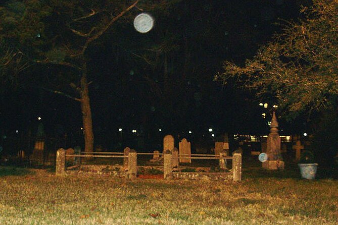 Bones Under Us, Ghost Tour With Archeology - Positive Guest Reviews and Ratings