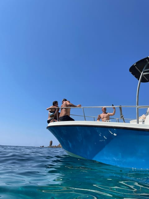 Bonifacio: Guided Boat Tour and Snorkeling - Accessibility and Cancellation