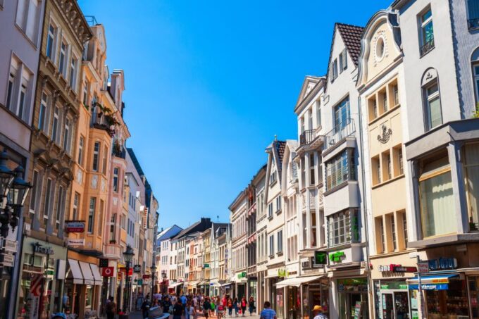 Bonn: First Discovery Walk and Reading Walking Tour - Requirements and Recommendations