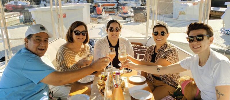 Book a Romantic Boat Cruise With a Pro Photographer Captain - Experience Highlights