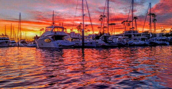 Book a Romantic Boat Cruise With a Pro Photographer Captain - Stunning Coastline Views