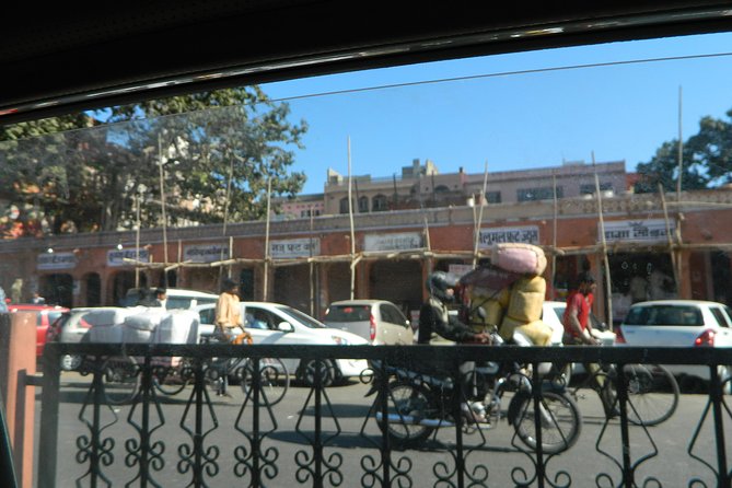 Book Admission Tickets, Cab & Tour Guide For Jaipur - What to Expect