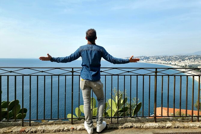 Book Photo Souvenir in the Beautiful Nice, Walking Tour - Les Ponchettes
