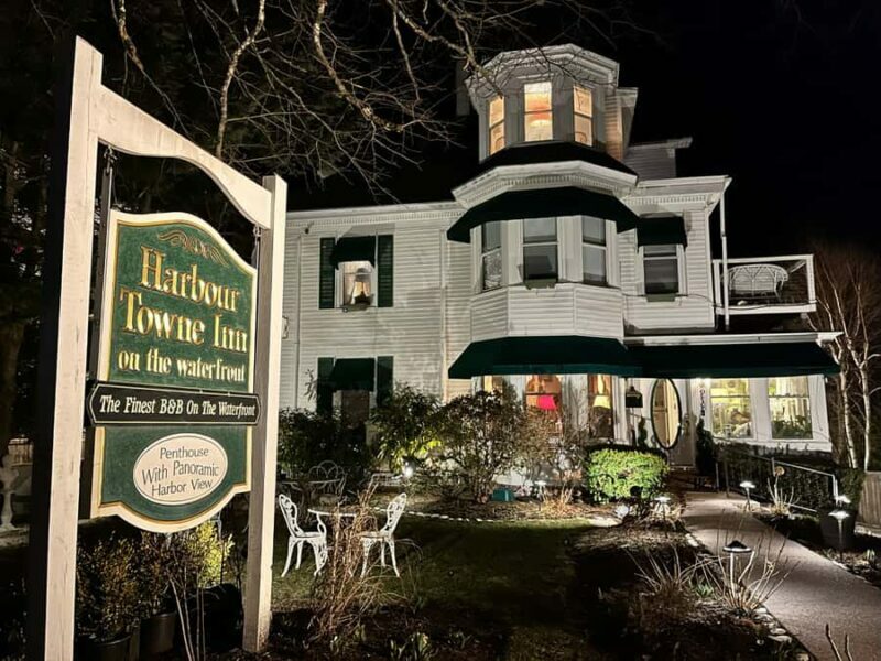 Boothbay Haunted Ghost Walking Tour - An Invitation to the Haunted Side of Boothbay