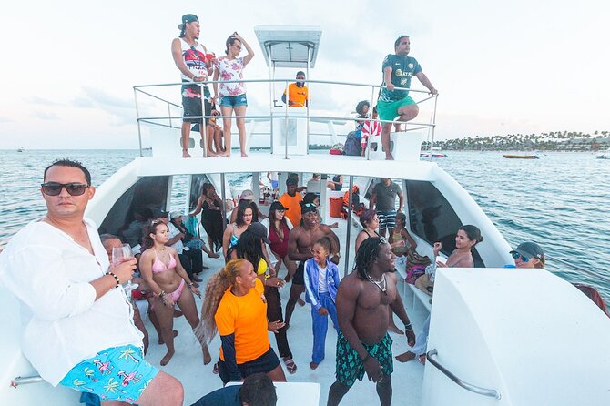 Booze Cruise and Party Boat Tour in Punta Cana ***** - Guest Feedback and Ratings