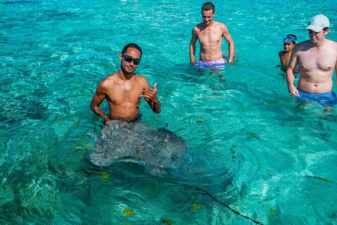 Bora Bora Full Day Snorkeling with Lunch - The Sum Up