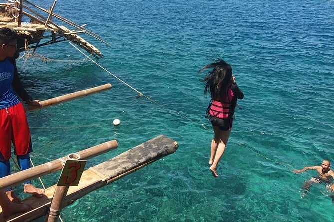 Boracay Cliff Jumping & Snorkeling Experience (Private) - Picnic Lunch and Refreshments
