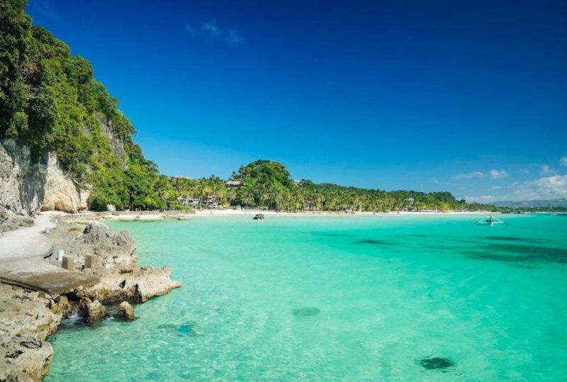 Boracay Island Hopping +Parasailing (SharedTour) - Experience Highlights