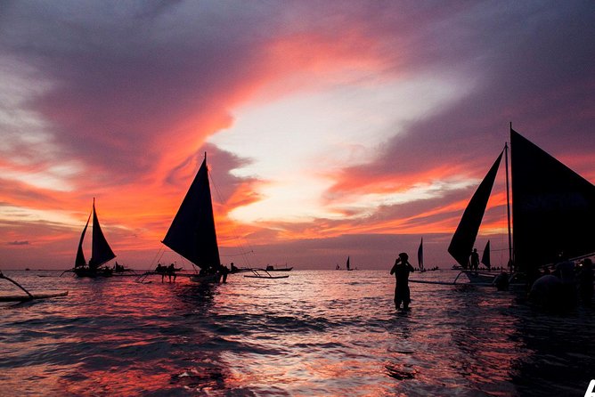 Boracay Paraw Sailing Sunset - Location and Meeting Point