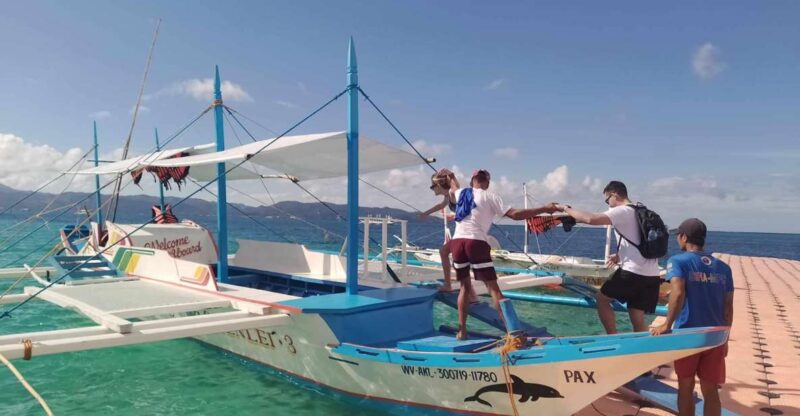 Boracay Private Boat Tour - Experience and Activities