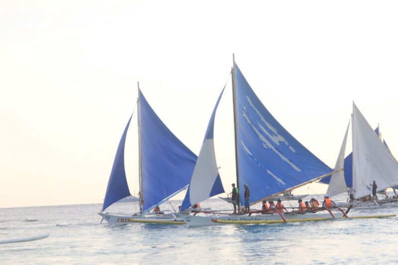 Boracay: Private Traditional Bamboo Boat Sailing Tour - Pricing and Inclusions