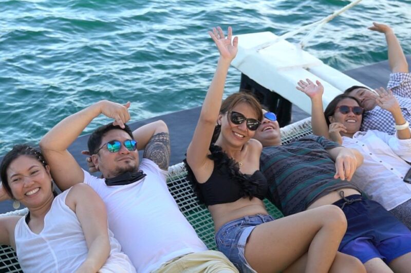 Boracay: Sunset Boat Party With Snacks - Meeting Point and Pickup