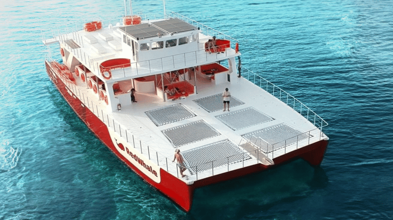 Boracay Sunset Cruise With Redwhale Party Yacht - Yacht Experience and Amenities