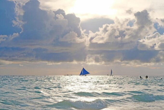 Boracay: Sunset Paraw Sailing Trip With Photos - Getting There