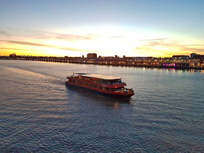 Bordeaux: 2-Hour River Dinner Cruise - Customer Reviews