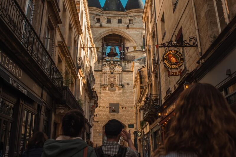 Bordeaux: Afternoon Food and History Tour - Food Tastings at Secret Stops