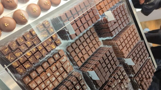 Bordeaux : Afternoon Food Tour With Local Delicacies - Frequently Asked Questions