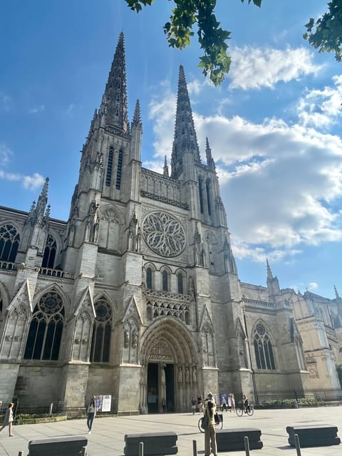 Bordeaux as a Local: Private Guided Tour - Included Features