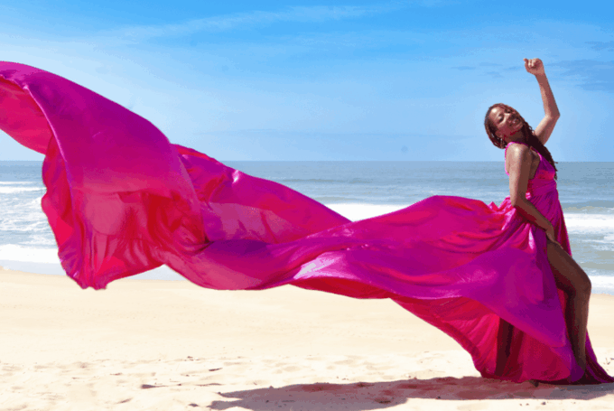 BORDEAUX-BASSIN D'Arcachon: Photo Shoot of Flying Dress - Meeting Locations