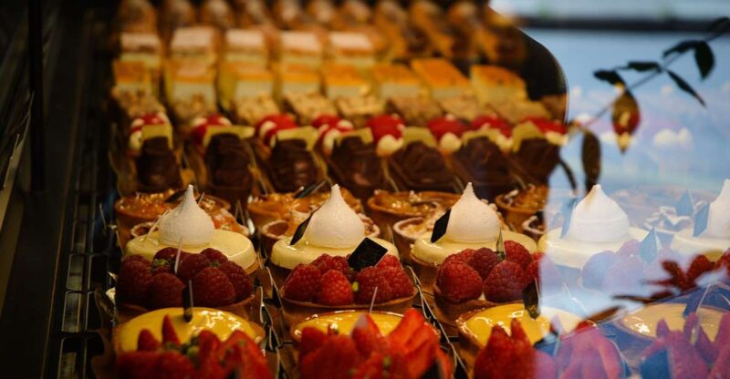 Bordeaux Best Bakeries & History Tour - Exploring Bordeaux