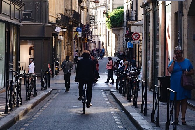 Bordeaux Best Boulangeries & History Tour - Booking and Cancellation